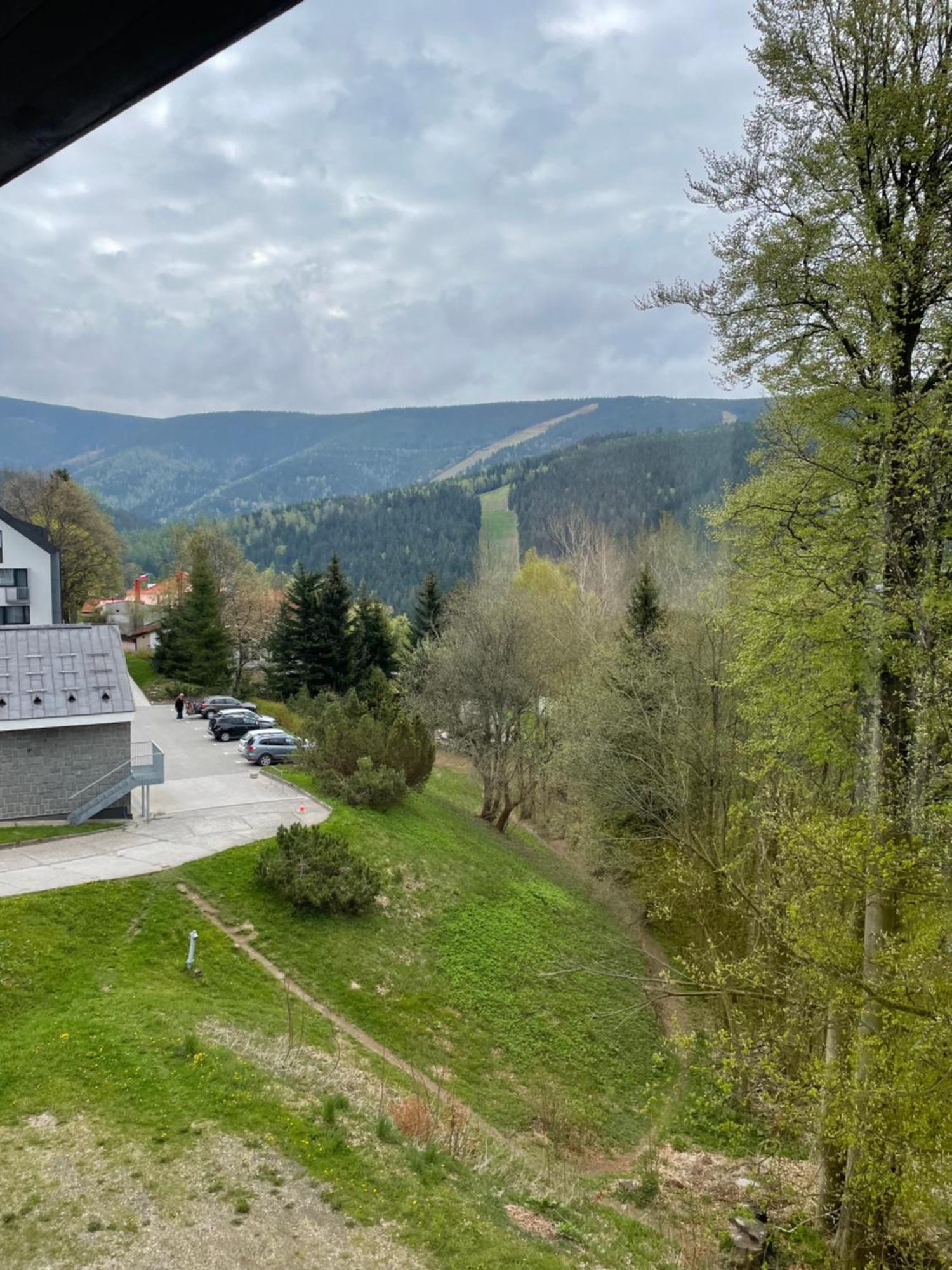 King Size Apartman Pension Monika Špindlerŭv Mlýn Exterior foto